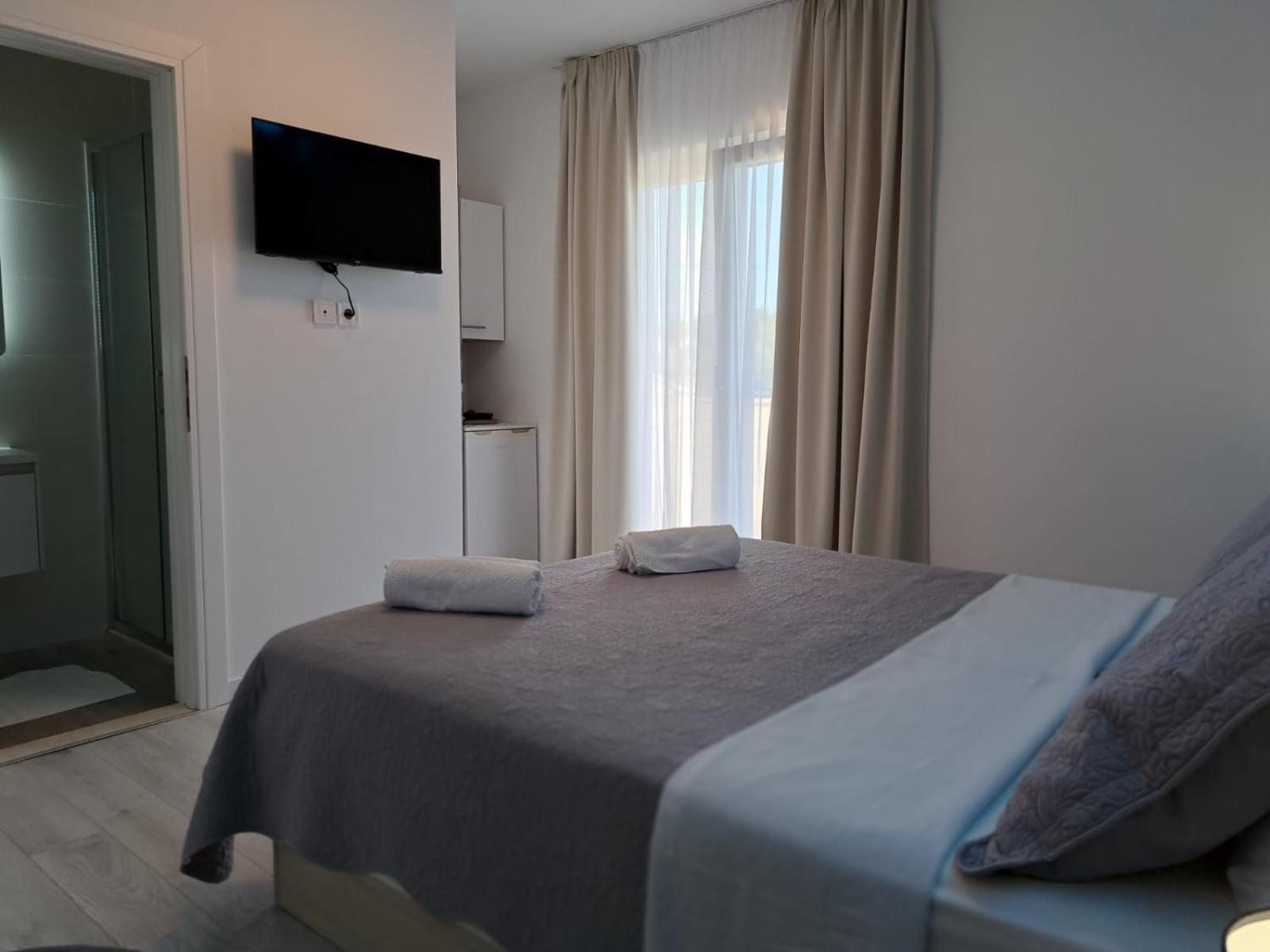 Paulina Harmony Rooms Seget Vranjica Bagian luar foto