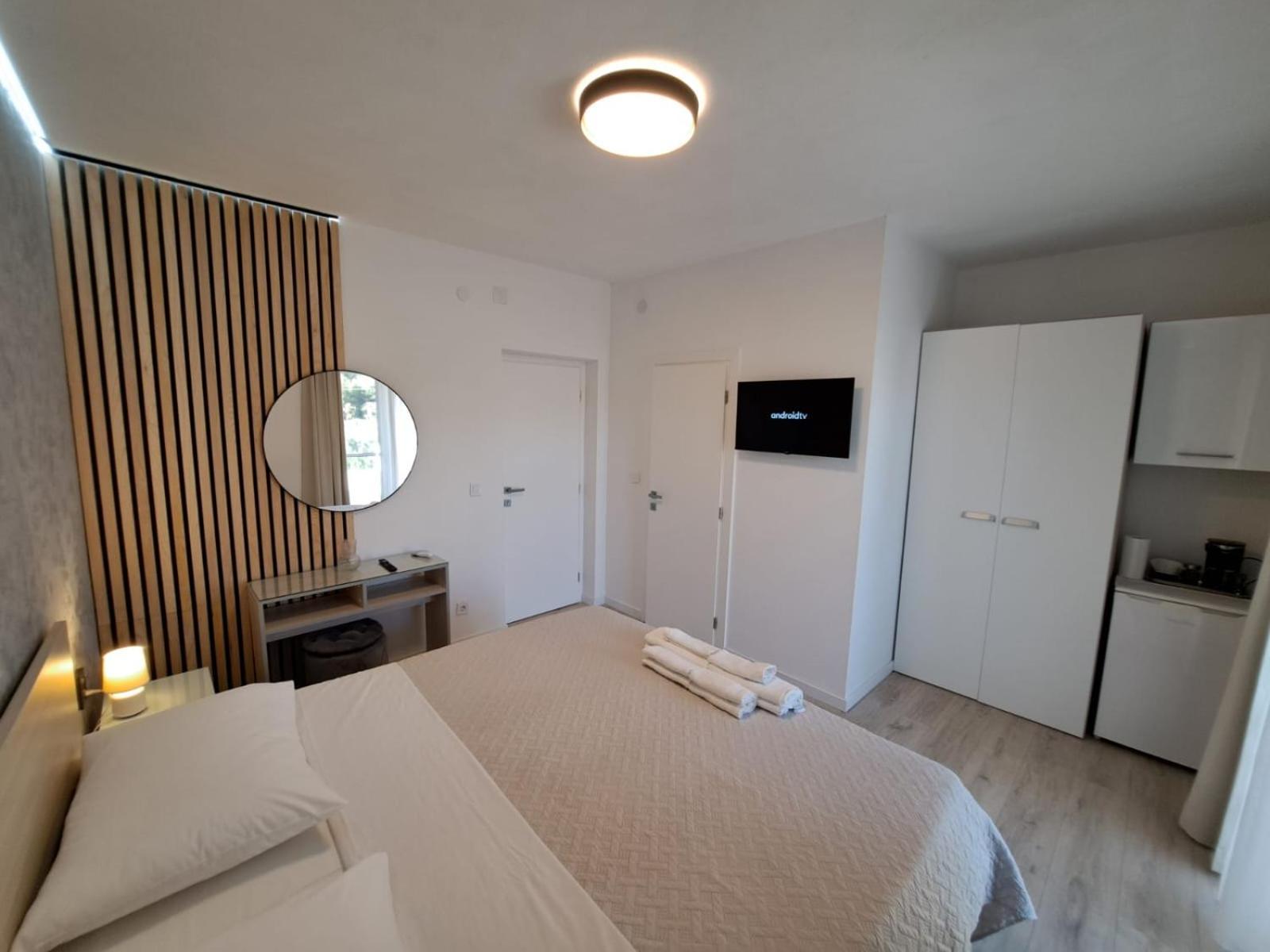 Paulina Harmony Rooms Seget Vranjica Bagian luar foto