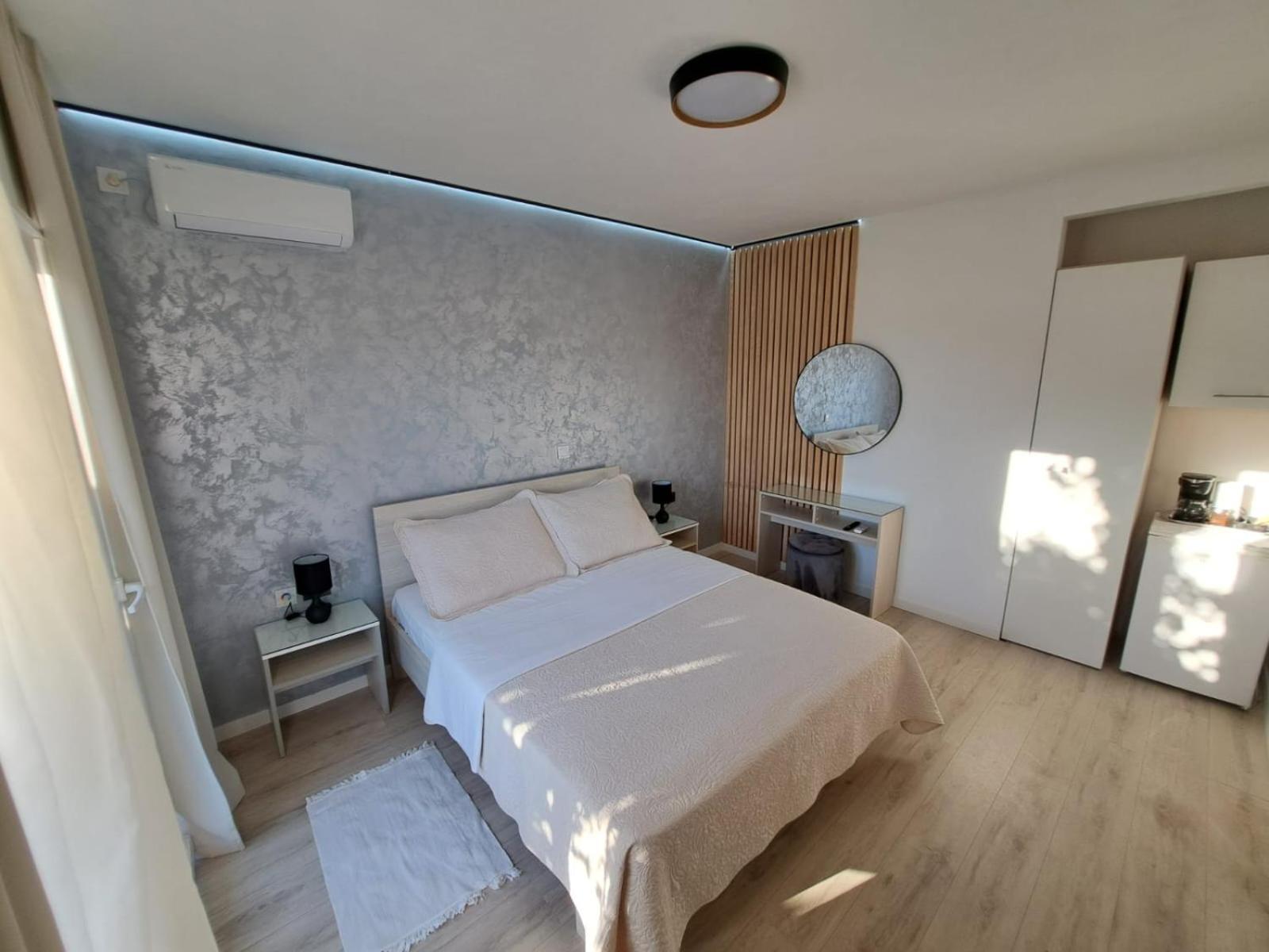 Paulina Harmony Rooms Seget Vranjica Bagian luar foto